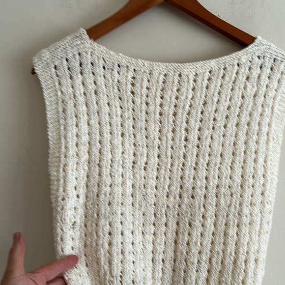 Sweet Vintage Off White Hand Crochet Sweater Vest Size Small - Picture 11 of 13